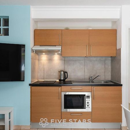 Suite Miami Five Stars Holiday House Nisa Exterior foto